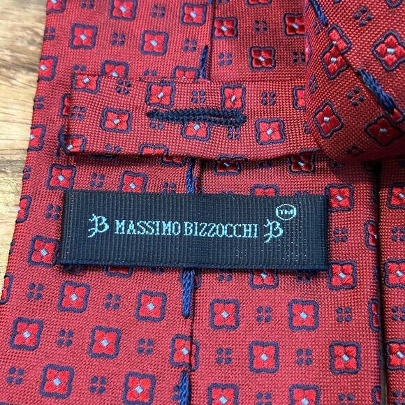 Massimo Bizzocchi Men's Red 100% Silk Neck Tie - Picture 5 of 5